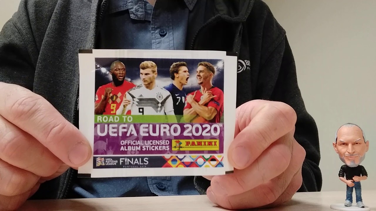 Panini UEFA Euro 2020 stickers pack open