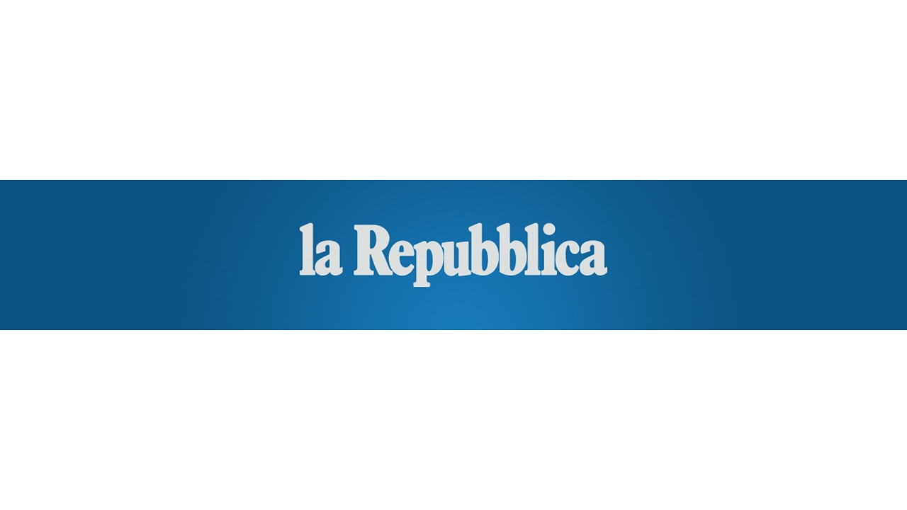 Latina, carabiniere spara alla moglie, si barrica in casa, uccide le figlie e si toglie la vita