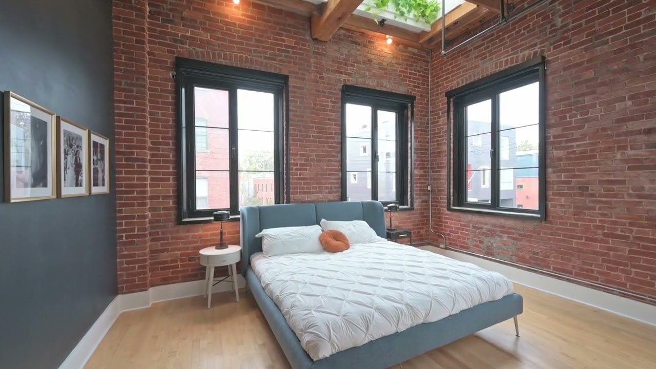 3810 Rue Saint-Ambroise, Montr&eacute;al