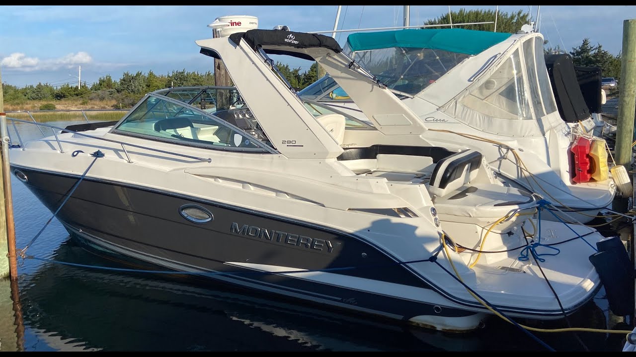 Monterey 280 Sport Yacht  2014