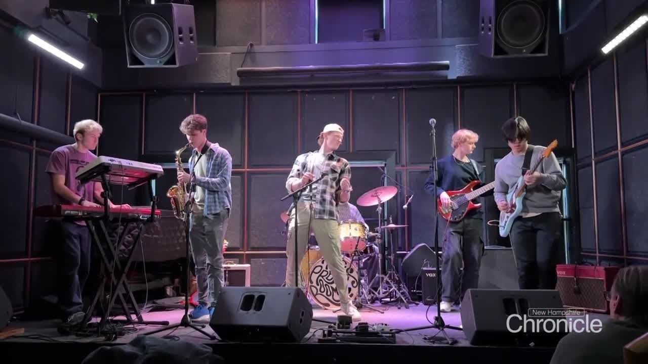 NH Chronicle: Continuum Arts Collective Provides Opportunities for Young  Artists & Musicians