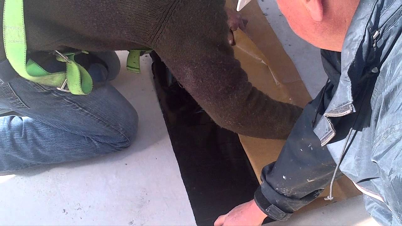 Caulking Unlimited - Blue Skinning Preperation