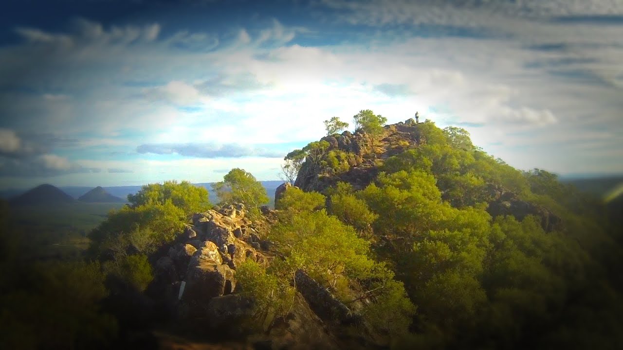 Mt Ngungun (full ascent)
