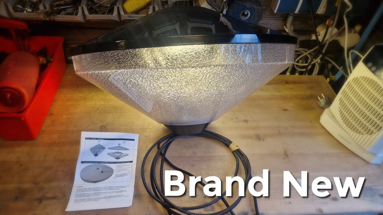 Collection 184| Lightronics KFK LED Post-Top Streetlight
