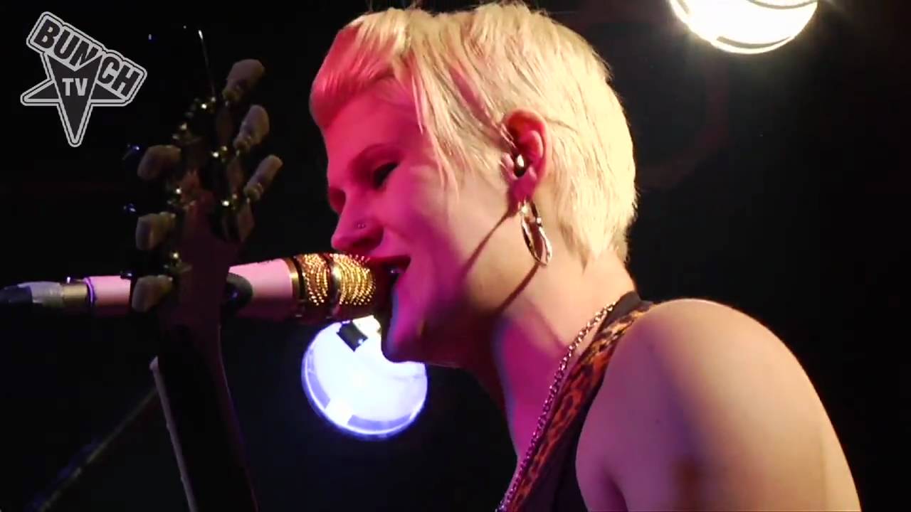 Kittie - Cut Throat Live In köln Underground 2010