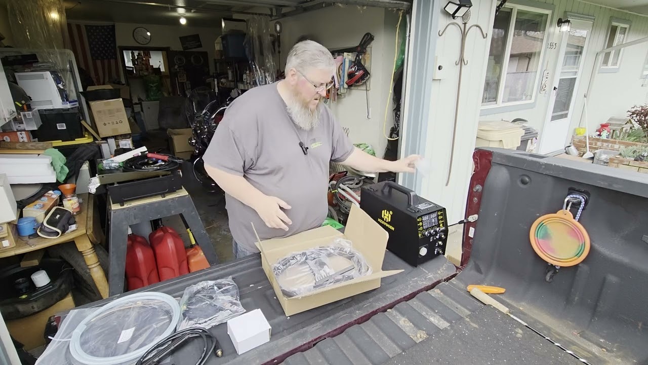 Reviewing the 250A Welder by HZXVOGEN