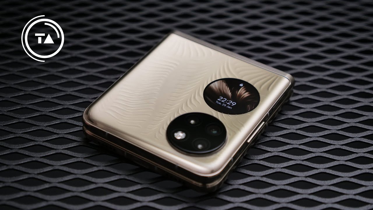 The ultimate flex: Huawei P50 Pocket