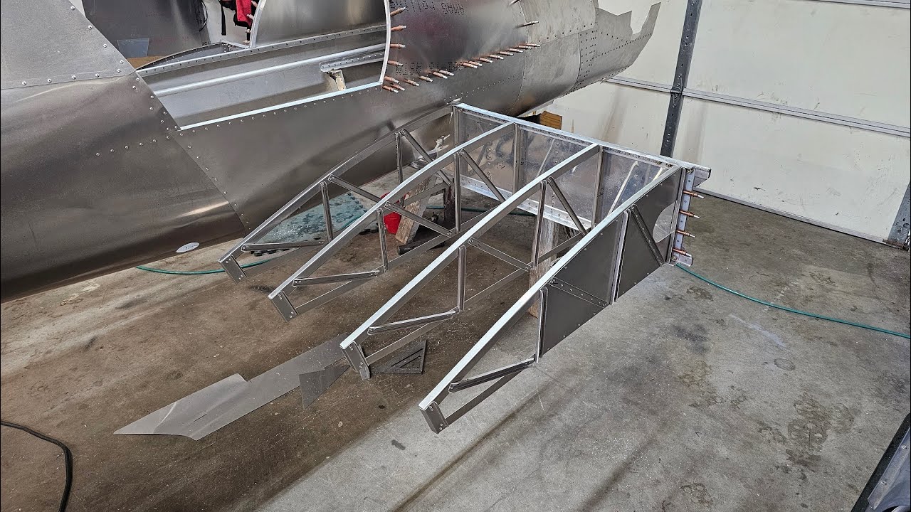 Hummel Ultracruiser Build - Fastening Main Ribs to Front Spar