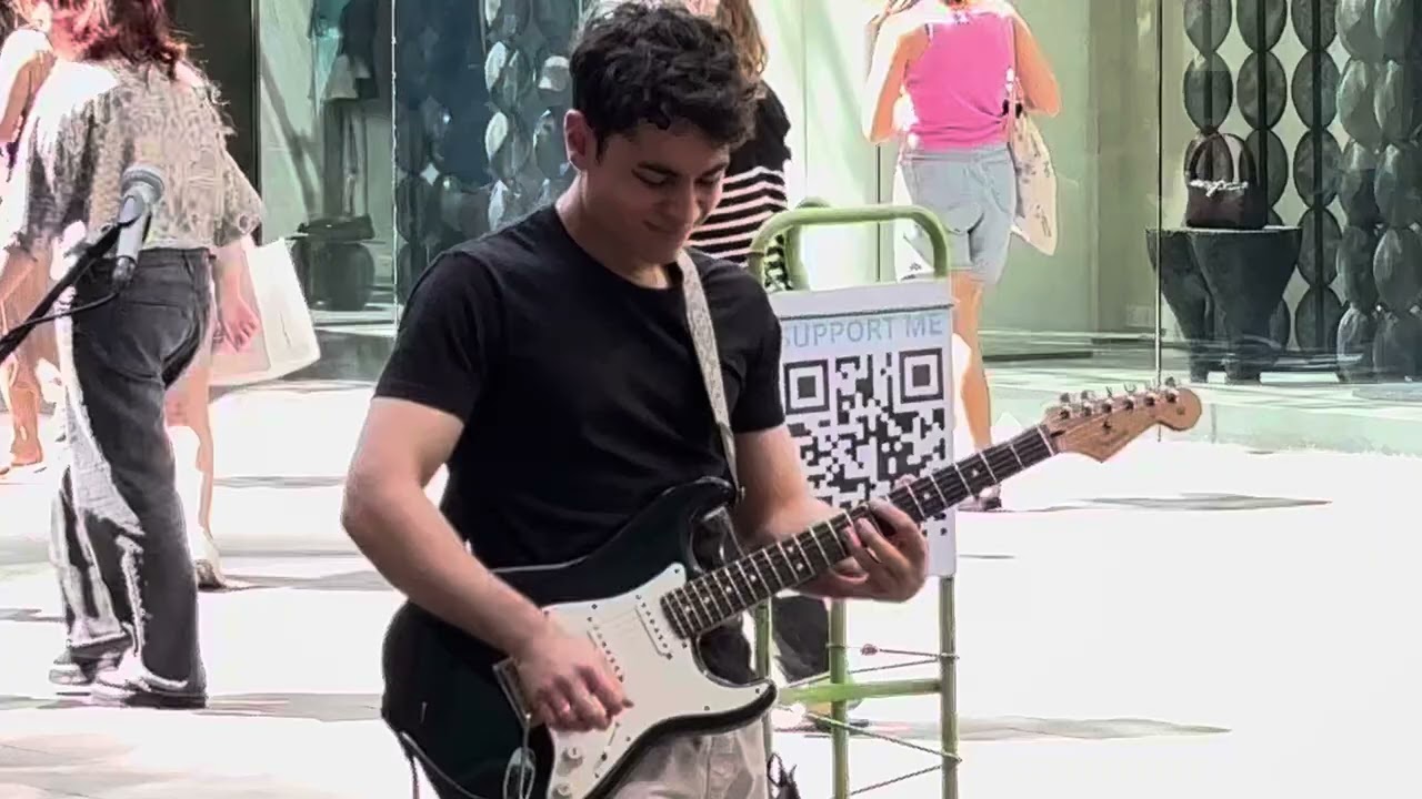 Andryel guitar performing Beat It in Sydney