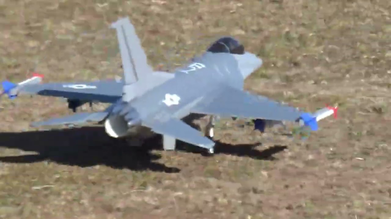 02/08/2026 taking up the Freewing F-16 Falcon 70mm