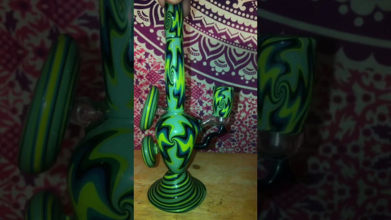 Beautiful wigwag minitube rig!! #stoner #shorts #cannabiseducation #420blazeit #bestofglass