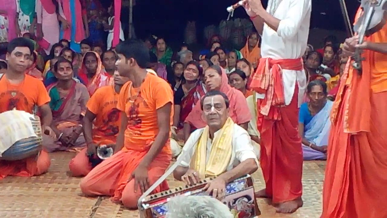 সত্যনারায়ণ সম্প্রদায়ের মাস্টার নির্মল হালদার