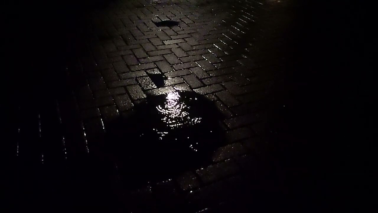 Wesper - Rain Alley [industrial ambient drone music]