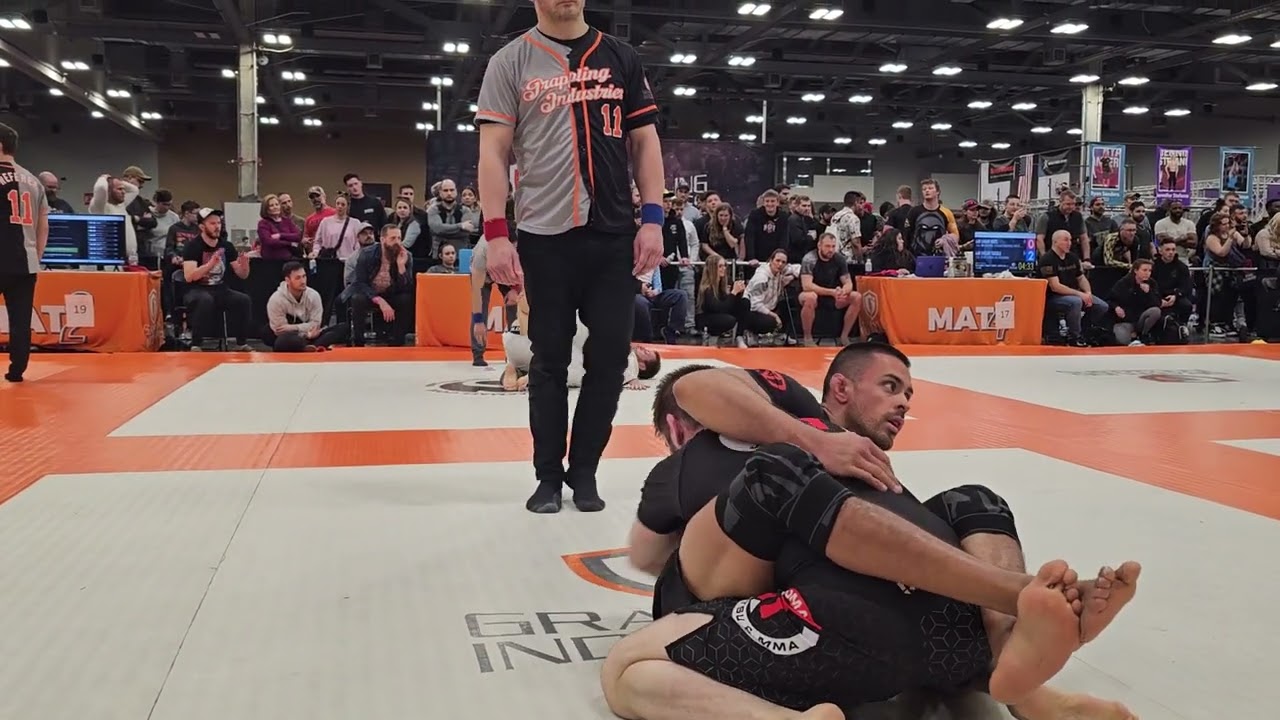 Carlos Mendez vs Ryan Thomas Arnold's 2023 Finals