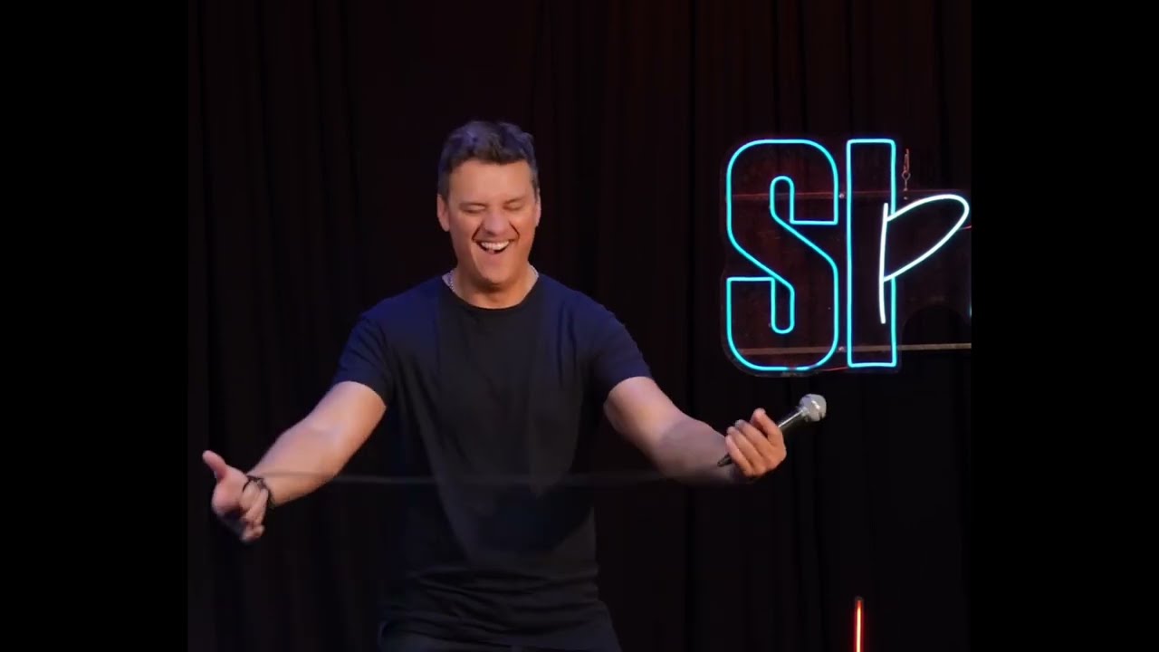 ASESINO DEL MOSAD EN LA SALA!
