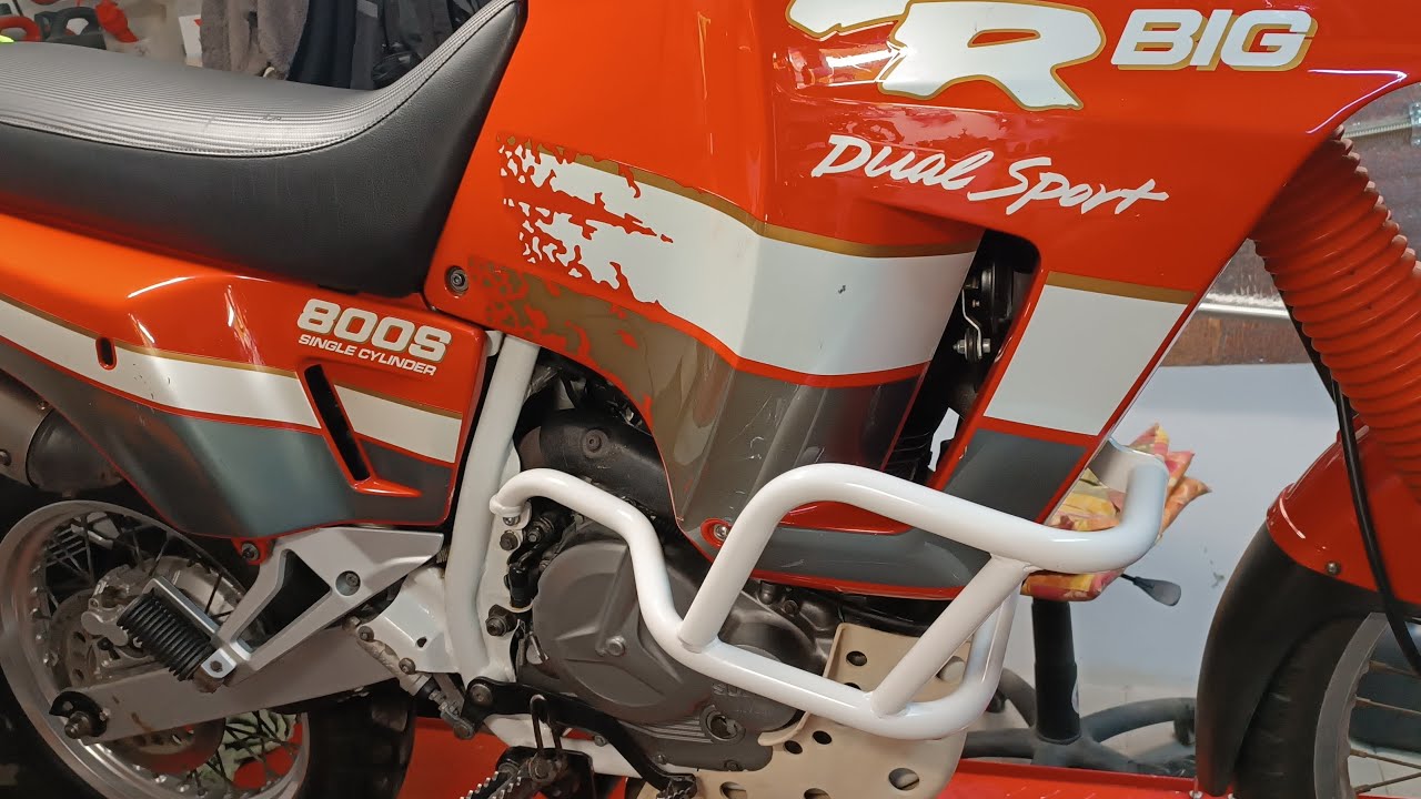 przygotowanie zimowej jazdy Suzuki Motoklasyczny nadaje na żywo