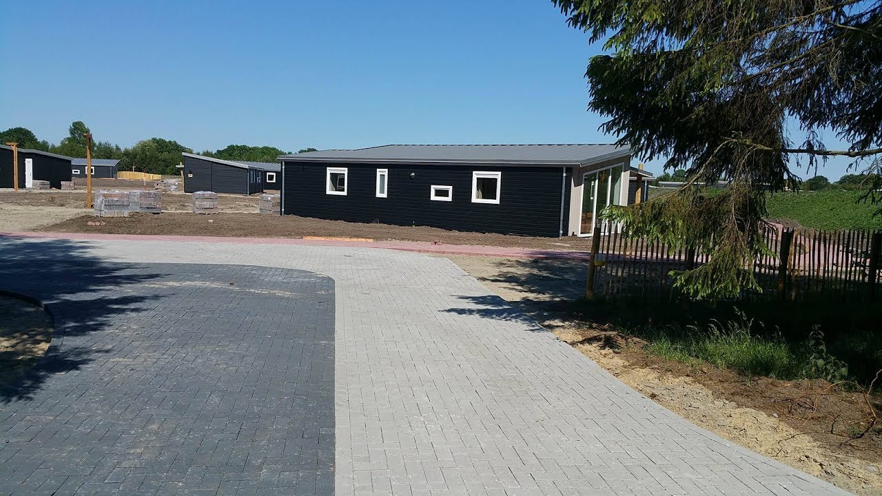 Raccoon Lodge Vakantiepark Slagharen naar het park