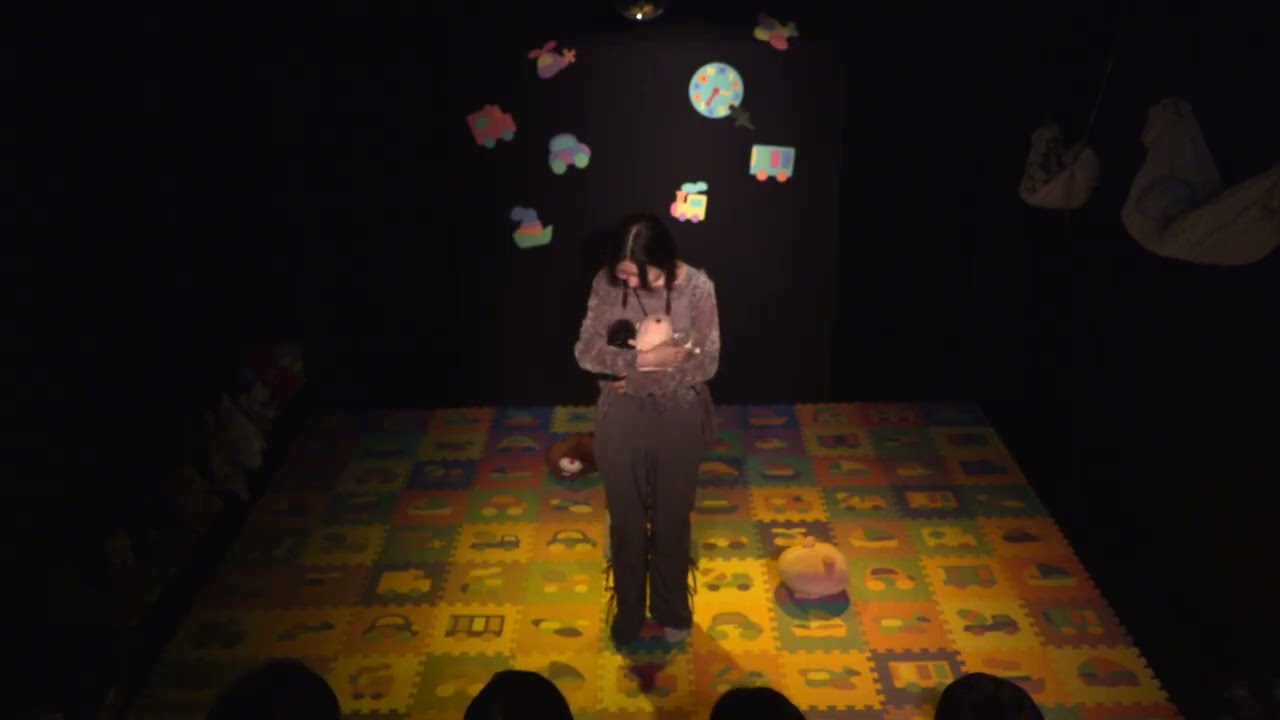 三桜高校演劇部OG劇団ブルーマー