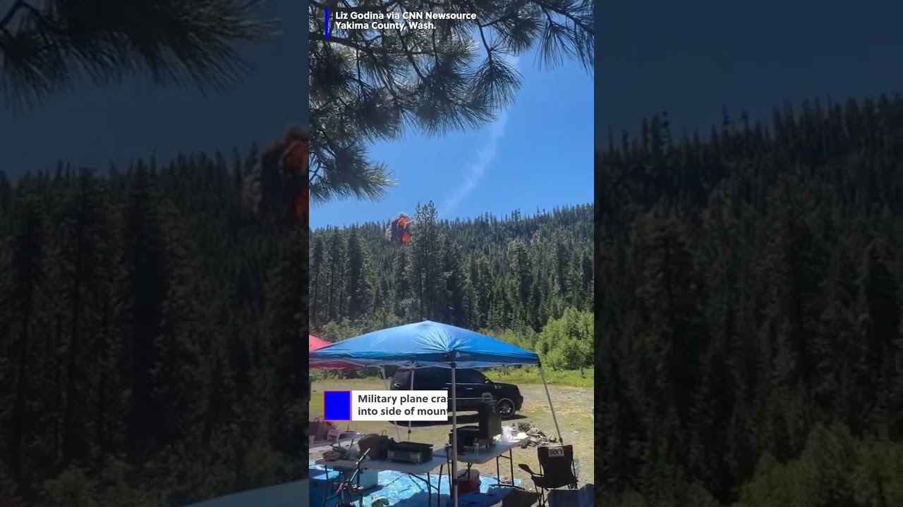 Pilot safe after military plane crash in Washington