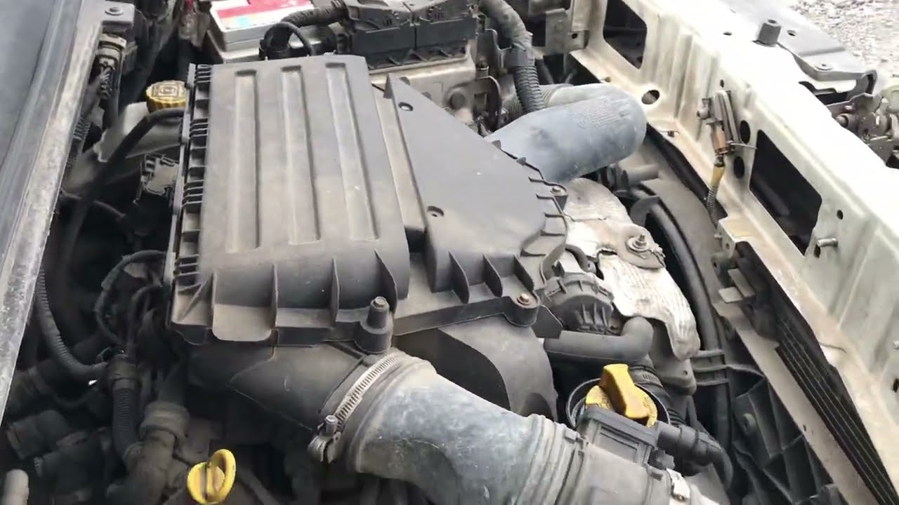 fiat doblo far ampulu değişimi