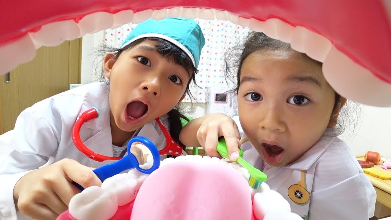 ごっこ遊び☆歯医者さんごっこ☆お口がくさ～い！歯のクリーニングしましょう！ごっこ遊びhimawari-CH