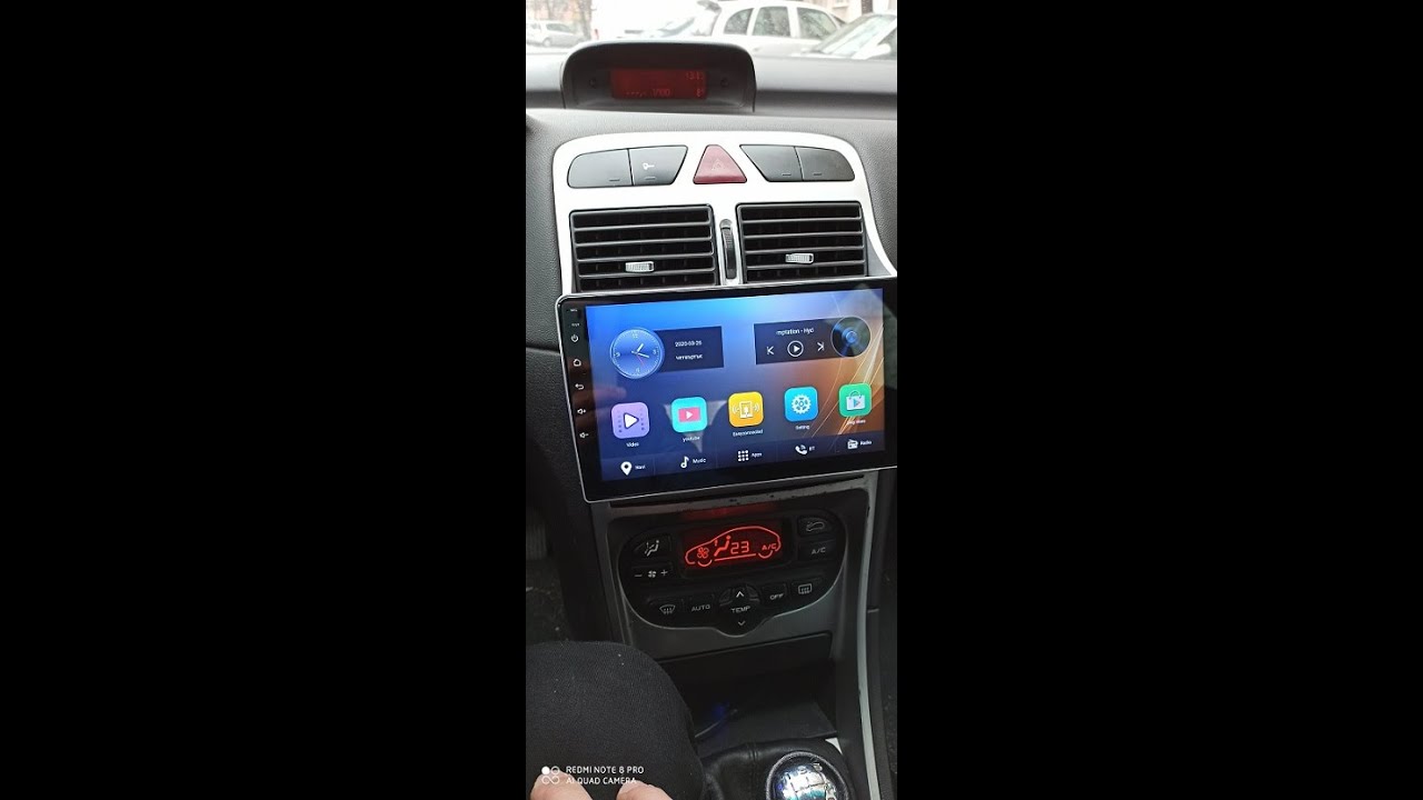 Монтаж на 2DIN мултимедия с навигация и DVR камера - част 1