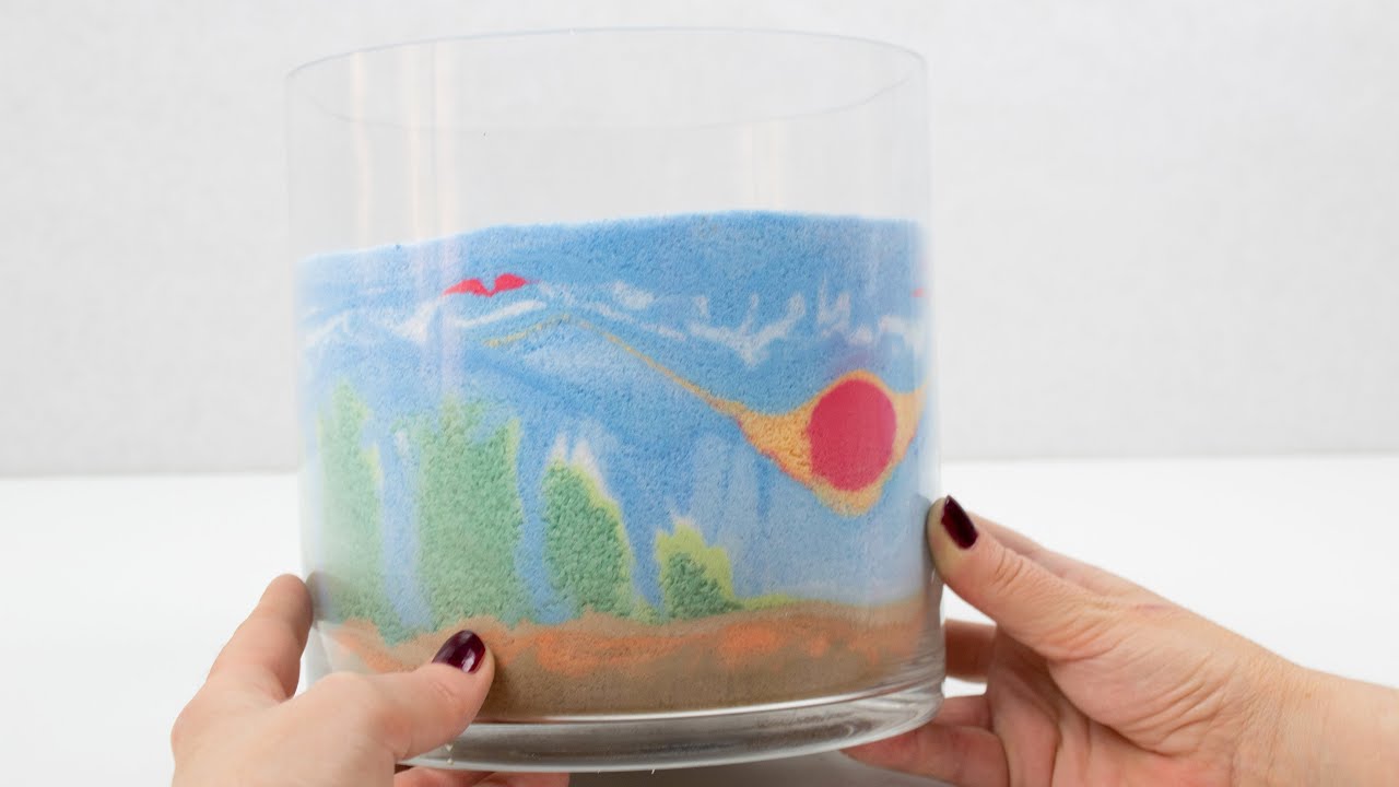 C&oacute;mo hacer un paisaje con sal y tizas de colores | Manualidades para ni&ntilde;os