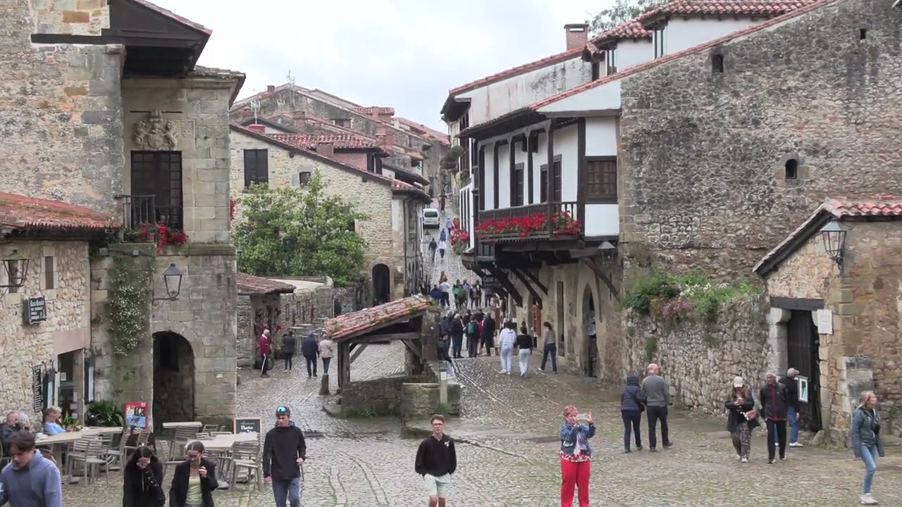 SANTILLANA DE MAR  ( CANTABRIA )