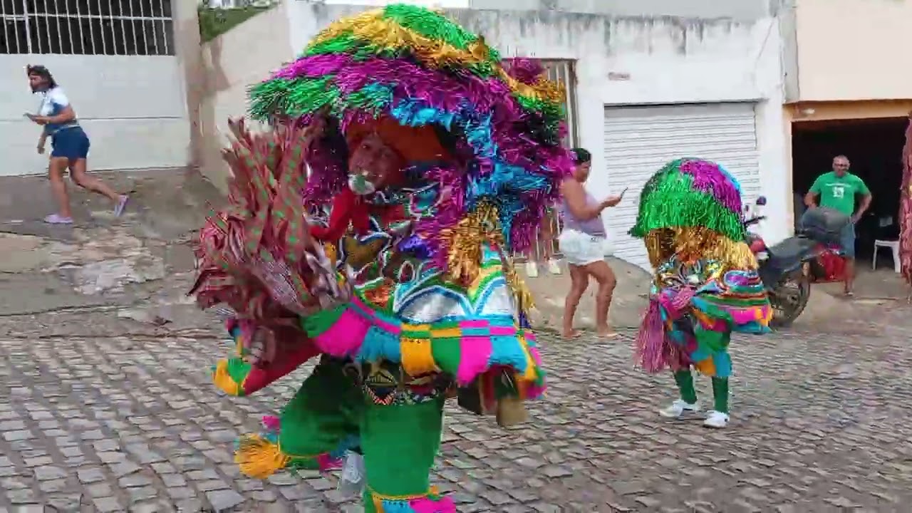 Saída de casa do caboclo linho de tiel e Bernardo 