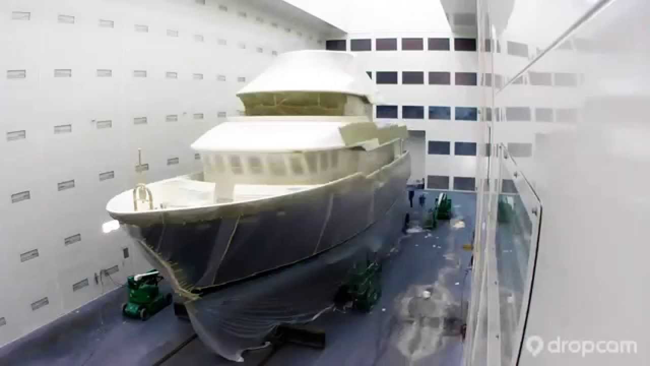 Painting a Mega Yacht at Thunderbolt Marine