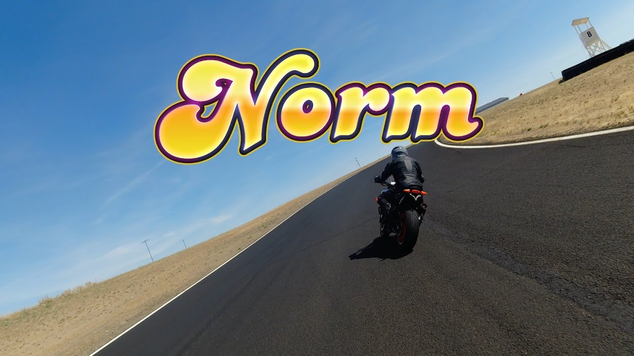KTM Duke 890 R VS Husqvarna 701!