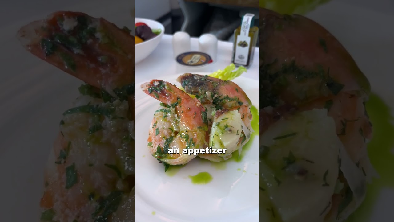 Еда в эконом-классе, бизнес-классе и первом классе &mdash; Emirates🍔