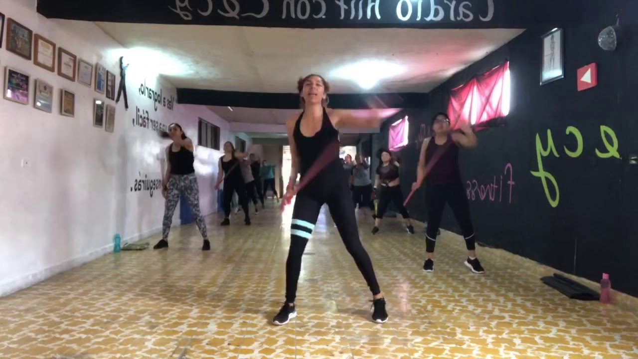 🔥CARDIO CON BASTÓN🔥 CLASE COMPLETA 💪🏻🔥🔥