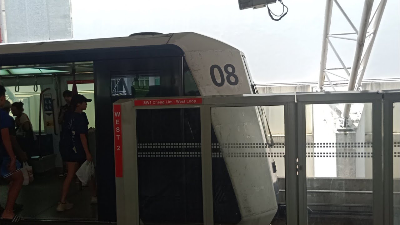 SBS Transit Mitsubishi Crystal Mover C810 V08 from Cheng Lim to Sengkang via Fernvale