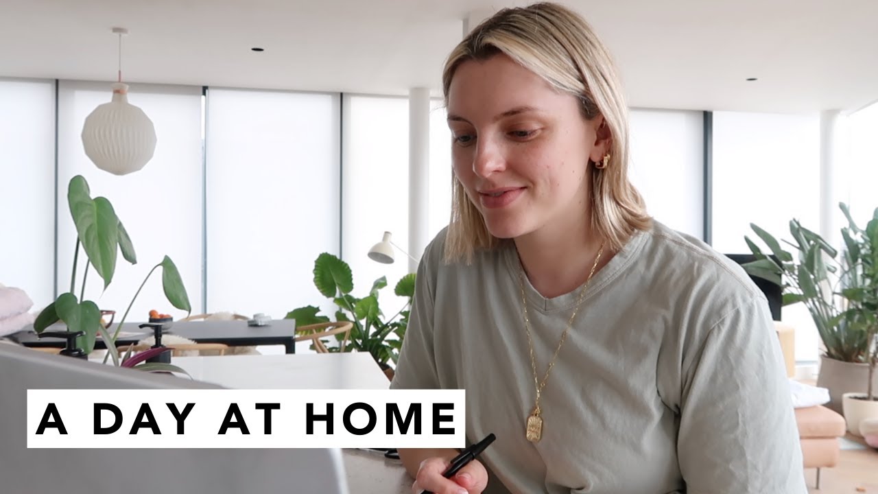 A DAY AT HOME ALONE | Estée Lalonde