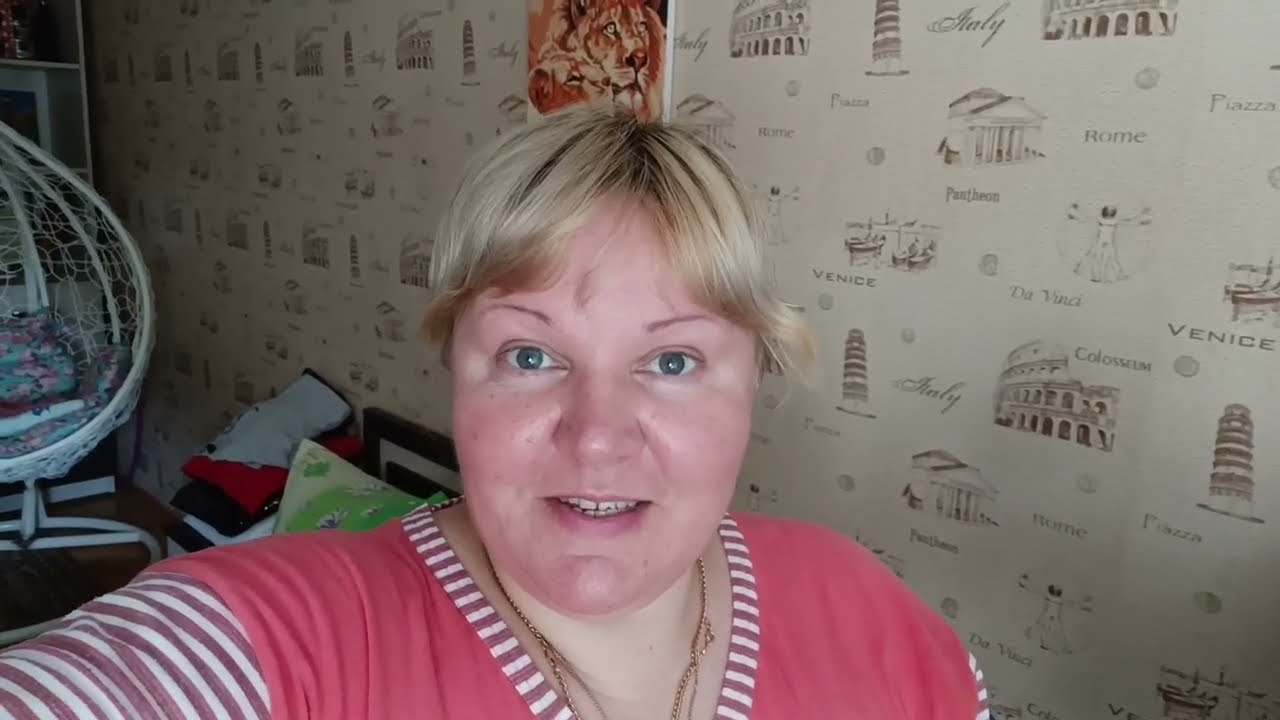 Сегодня убираю с помощником. Робот-мойщик окон.