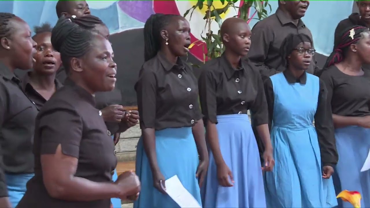 CHRISTMAS CAROLS   ST CHARLES LWANGA PART A