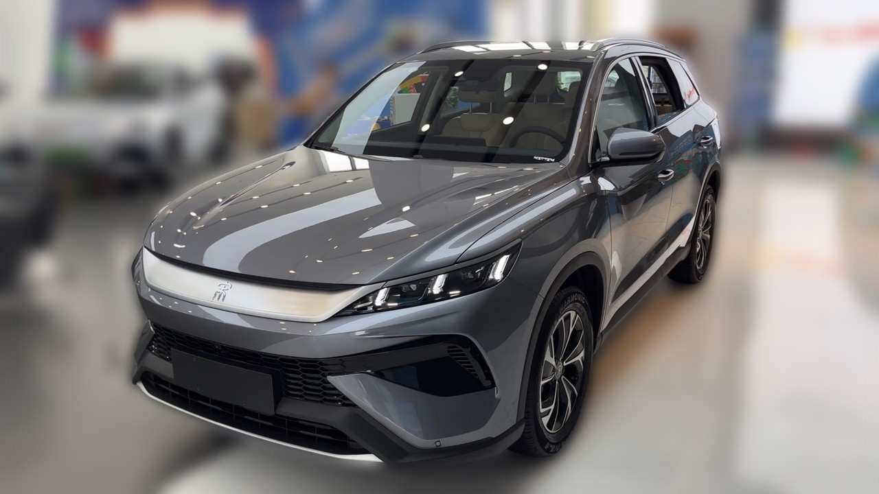 Интерьер и экстерьер внедорожника BYD Song Pro 2025 PHEV в деталях 4K