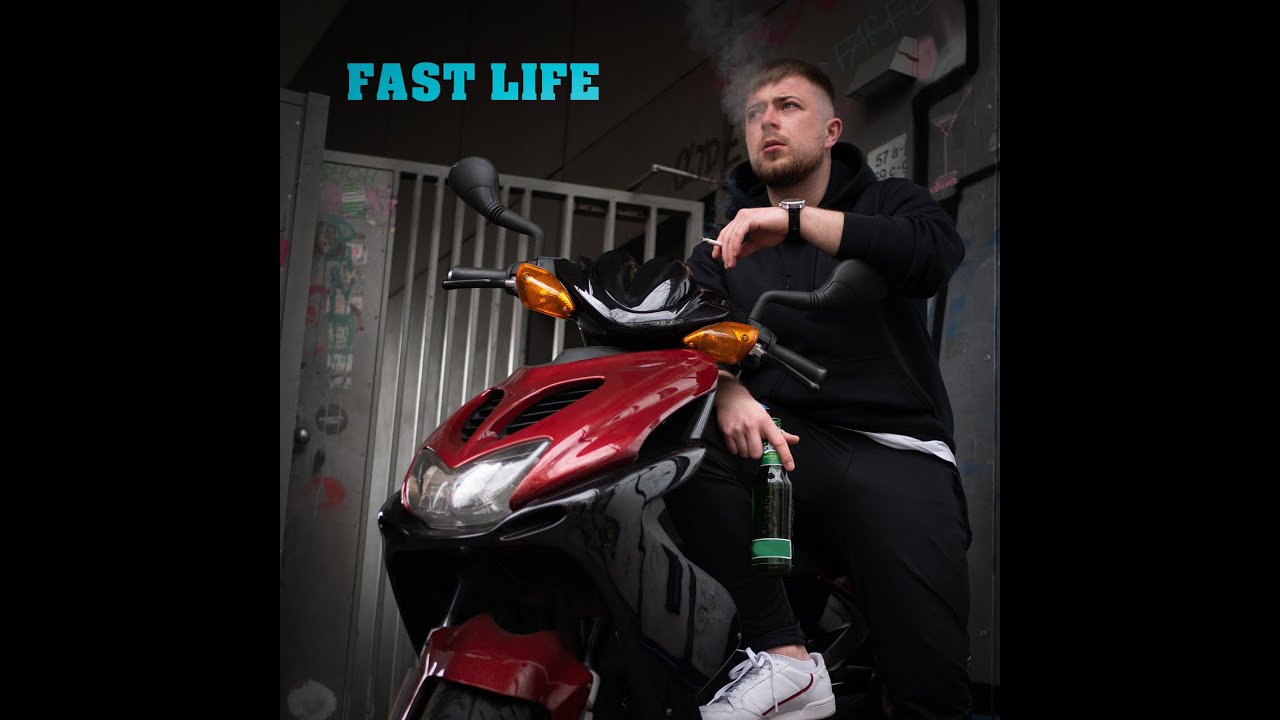Freezo - Fast Life [prod. by Barre]