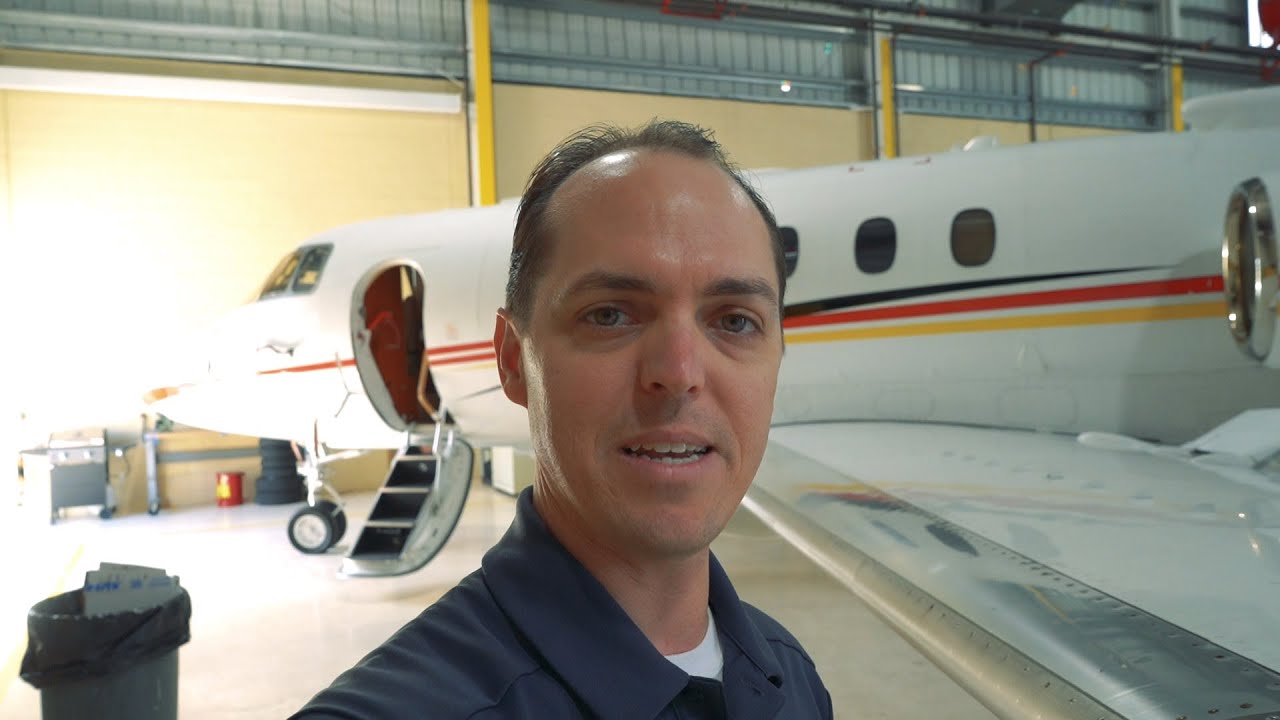 Tech Tuesday - Exterior Flap and Lift Dump of the Hawker