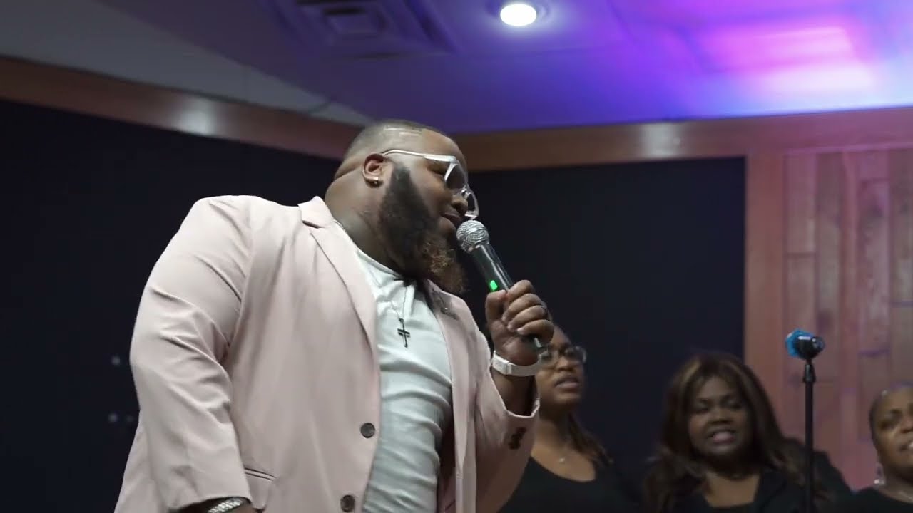 👏🔥James Finley FLIPS ANTHEM “Come Thou Almighty King” | Elijah Whitaker, & The Levitical Army