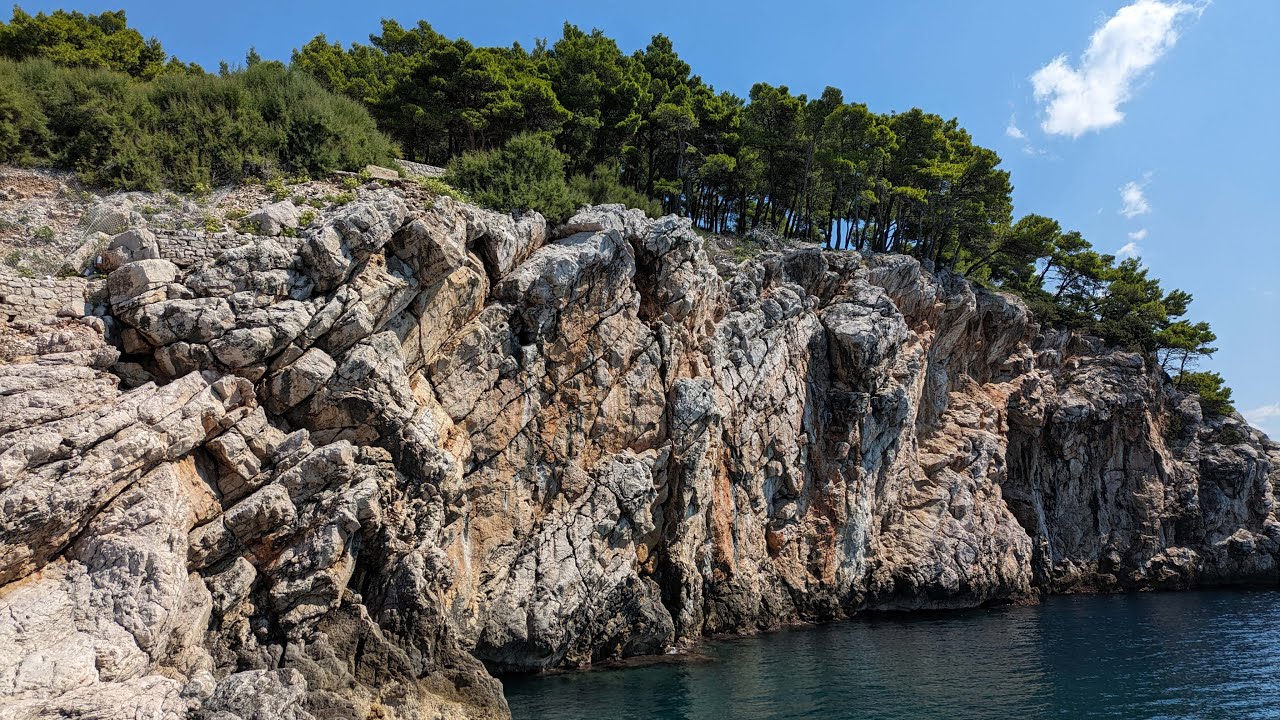 September Fairytale in Lapad: Stroll around the Babin Kuk District