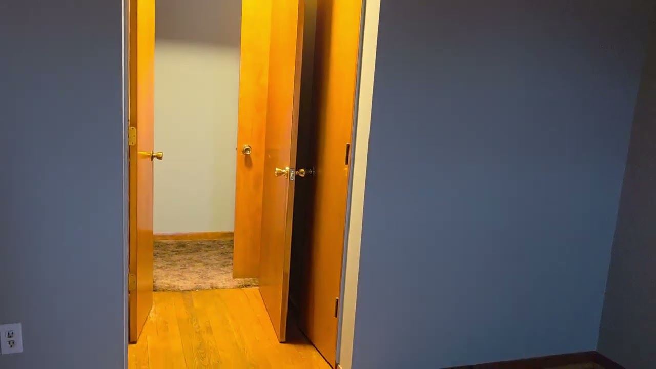Walk-through tour of 100 Old Ithaca Rd Apt 1 in Horseheads, NY