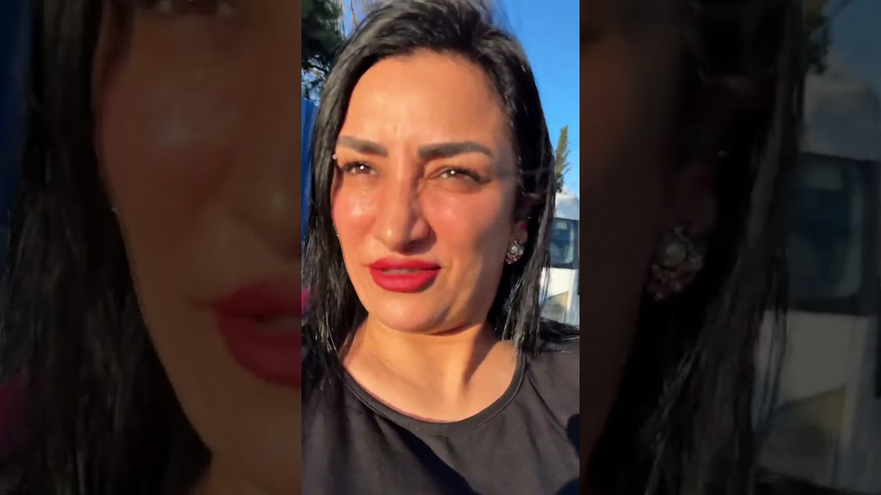 Arabasından olan adam 