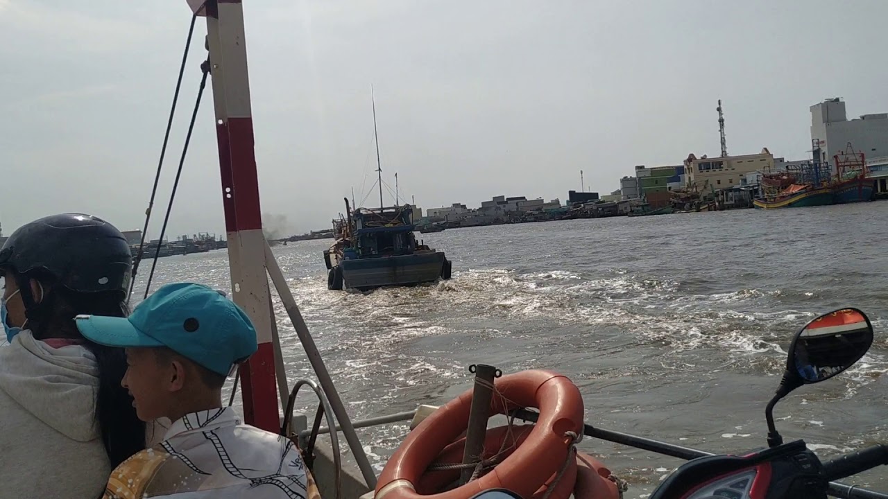 [Trần Văn Thời Qu&ecirc; T&ocirc;i] Bến Ph&agrave; S&ocirc;ng Đốc huyện Trần Văn Thời