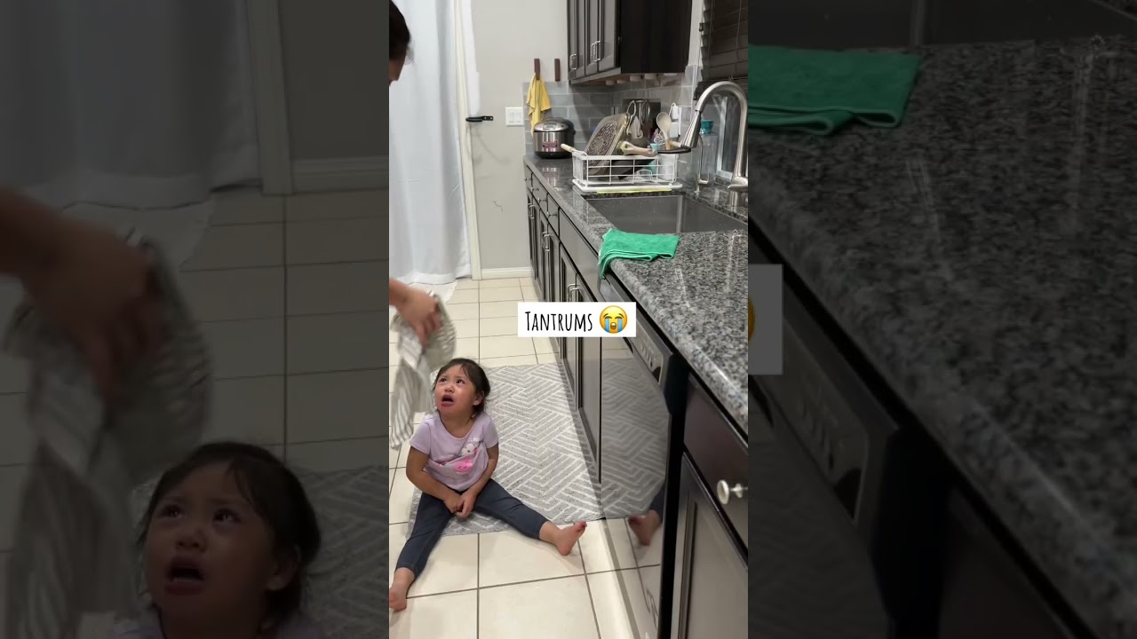 🧽Clean the kitchen with me #kitchencleanwithme #kitchencleaningroutine #kitchenclean #nightcleaning