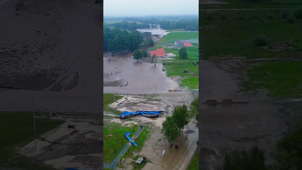 Stronie Śląskie Niedziela 15.09.2024 pow&oacute;dź. Chwila po załamaniu tamy.