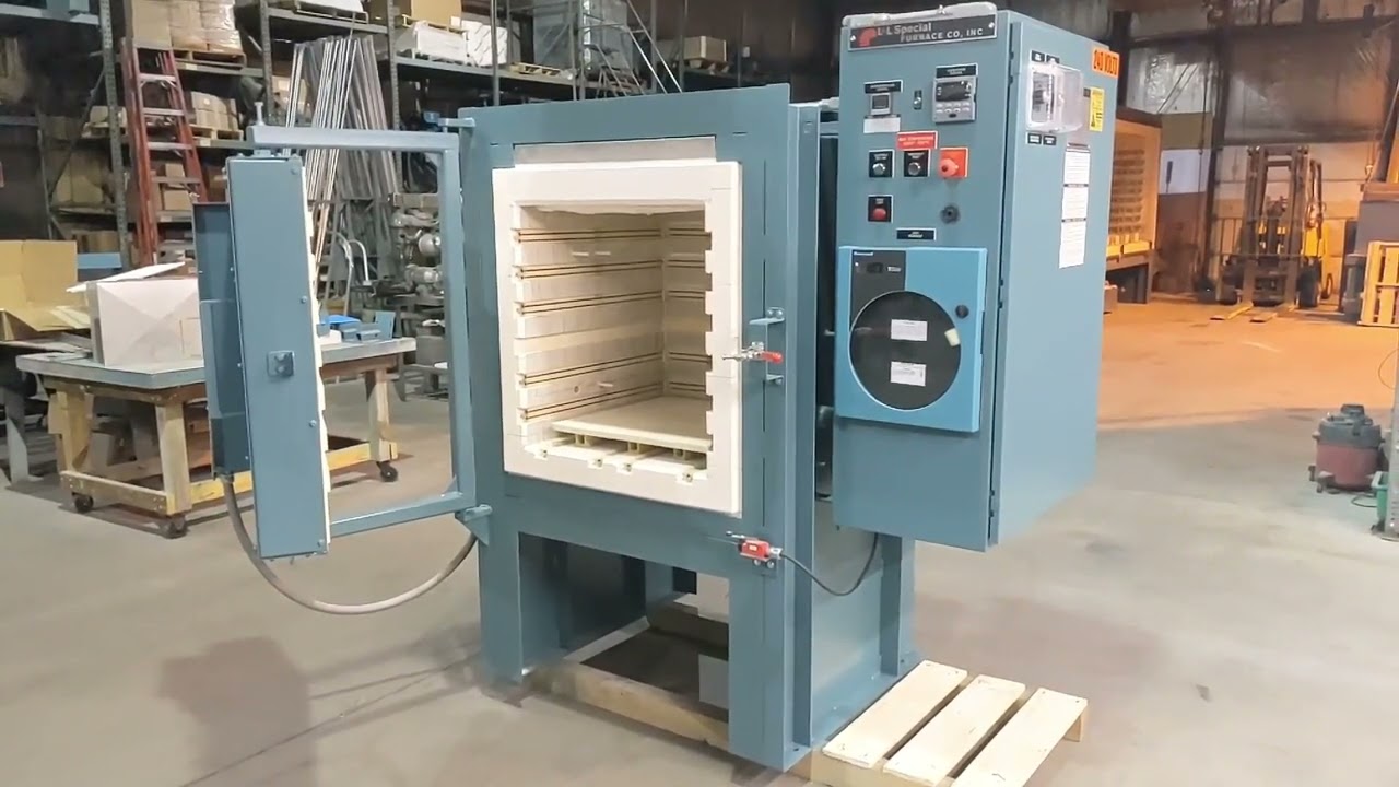 XLE244 Precision Electric Box Furnace Walkaround | L&L Special Furnace