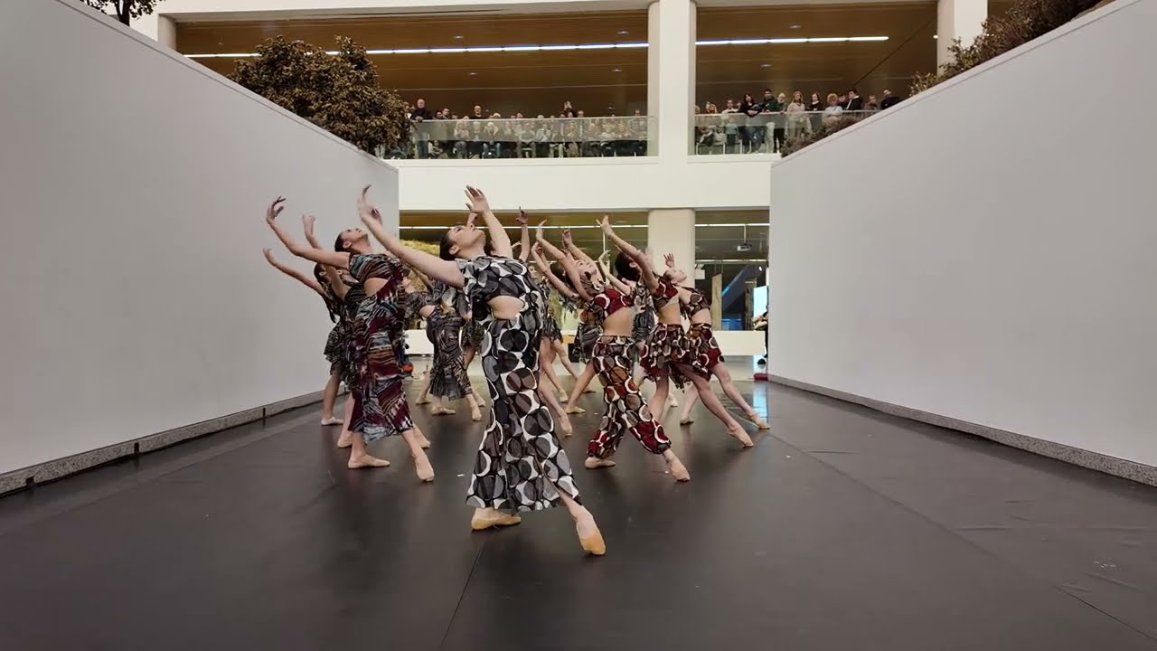 NANANOM, susurros ancestrales. Danza en el camino.