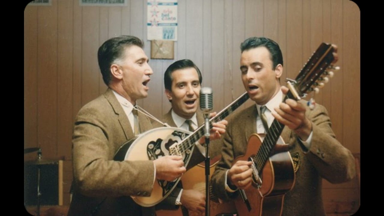 ΤΡΙΟ ΜΠΕΛΚΑΝΤΟ/TRIO BEL CANTO -  ΣΤ'ΑΠΟΣΤΟΛΗ ΤΟ ΚΟΥΤΟΥΚΙ (1967)/St'Apostoli To Koutouki